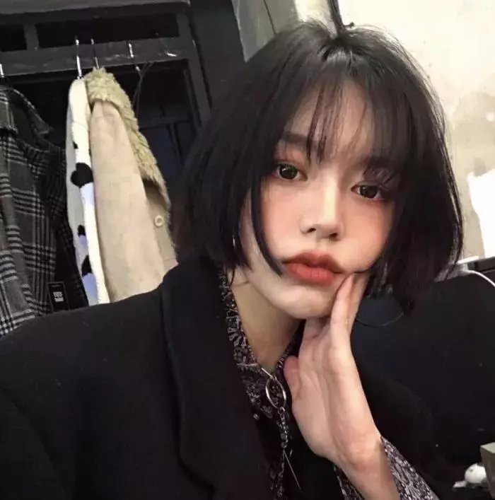 他不是我